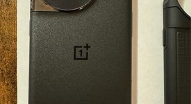 Mint
													OnePlus 11 - Unlocked, Black, 256 GB, 16 GB, CPH2451, photo 2 of 3