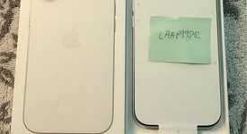 Mint
													Apple iPhone 17 - Unlocked, White, 256 GB, A3258, photo 2 of 4