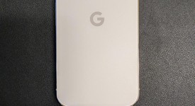 Mint
													Google Pixel 9 Pro - Unlocked, Porcelain, 256 GB, 16 GB, GR83Y, photo 4 of 8