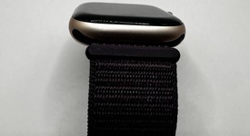 Mint
													Apple Watch Series 10 42mm - Unlocked, Rose Gold, A3001 - Cellular, Aluminum, photo 4 of 5