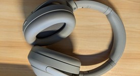 Used
													Sony WH-1000XM4 - Silver, photo 4 of 9