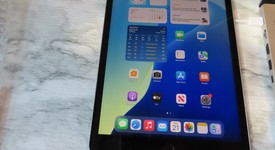 Good
													Apple iPad 9th Gen - Unlocked, Silver, 64 GB, A2603, photo 1 of 4
