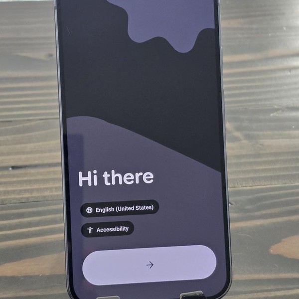 Google Pixel 10 Pro XL - Unlocked, 256 GB, Moonstone, GUL82