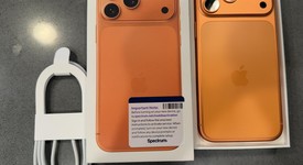 Mint
													Apple iPhone 17 Pro Max - Spectrum, Cosmic Orange, 256 GB, A3257, photo 2 of 10