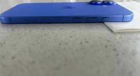 Good
													Apple iPhone 16 - T-Mobile, Ultramarine, 128 GB, A3081, photo 4 of 7