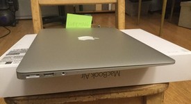 Mint
													MacBook Air 2017 - 13" - Silver, 128 GB, 8 GB, photo 4 of 9