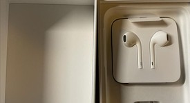 Mint
													Apple iPhone Xs Max - Unlocked, Gold, 256 GB, A1921, photo 5 of 11