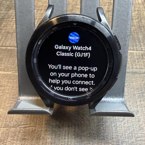 Samsung Galaxy Watch4 Classic - Wi-Fi, Black, 42mm