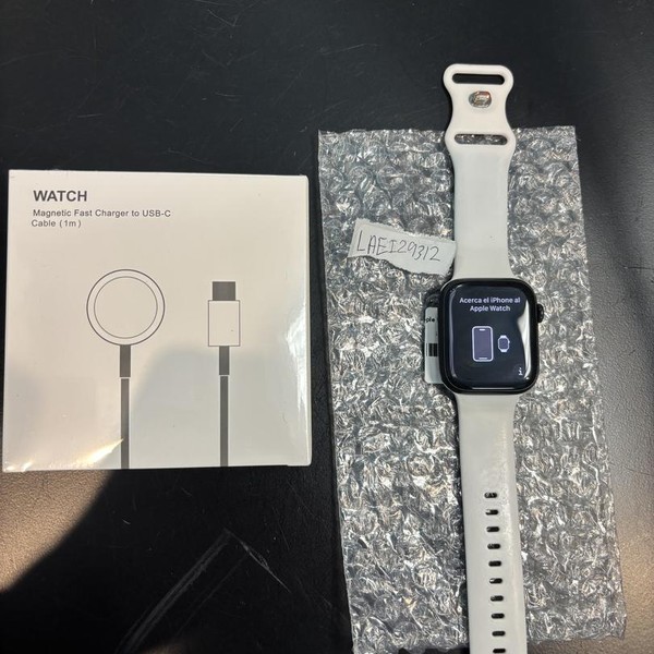 Apple Watch Series 9 45mm - Unlocked, Midnight, A2984 - Cellular, Aluminum