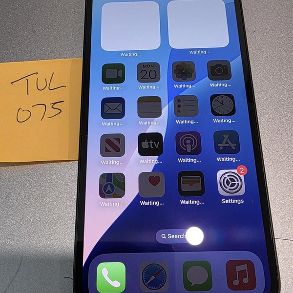 Apple iPhone 16e - Boost, 128 GB, Black, A3212