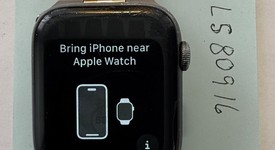 Fair
													Apple Watch Series 4 44mm - Gray, A1978 - GPS, Nike, photo 1 of 7