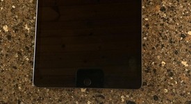 Good
													Apple iPad 9th Gen - Wi-Fi, Gray, 64 GB, A2602, photo 1 of 6