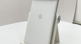 Fair
													Google Pixel 7 - Unlocked, Snow, 128 GB, 8 GB, GVU6C, Sub-6 5G, photo 3 of 8