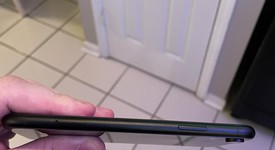 Mint
													Apple iPhone Xr - AT&T, Black, 64 GB, A1984, photo 5 of 7