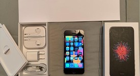 Good
													Apple iPhone SE 1st Gen 2016 - Unlocked, Grey, 128 GB, A1662, photo 1 of 11