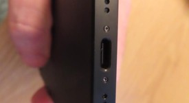 Mint
													Apple iPhone 16e - Unlocked, Black, 128 GB, A3212, photo 4 of 7