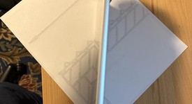 Good
													Apple iPad 5th Gen - Unlocked, Silver, 128 GB, A1823, photo 3 of 7