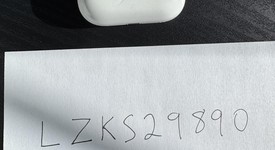 Used
													Apple AirPods Pro 2 - Lightning, photo 2 of 15