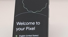Good
													Google Pixel 8 - Unlocked, Hazel, 128 GB, 8 GB, G9BQD, Sub-6 5G, photo 3 of 3
