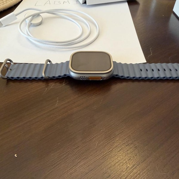 Apple Watch Ultra 3 49mm - Unlocked, Natural, A3281