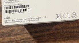 New
													Apple AirPods 4th Gen - Active Noise Cancellation, photo 3 of 5