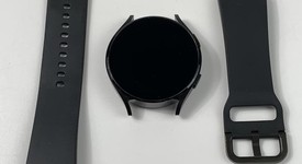 Mint
													Samsung Galaxy Watch4 - Unlocked, Black, 44mm, photo 1 of 7