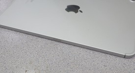 Good
													Apple iPad 10th Gen - Unlocked, Silver, 64 GB, A2757, photo 3 of 8