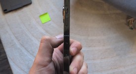 Fair
													Apple iPhone 13 Pro Max - AT&T, Green, 256 GB, A2484, photo 4 of 6