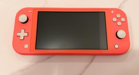 Mint
													Nintendo Switch Lite - Coral, photo 3 of 8
