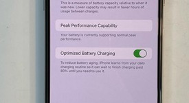 Mint
													Apple iPhone 11 Pro Max - AT&T, Silver, 256 GB, A2161, photo 2 of 7