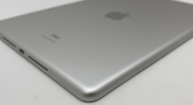 Mint
													Apple iPad 9th Gen - Wi-Fi, Silver, 64 GB, A2602, photo 4 of 5