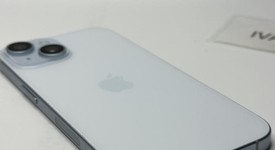 Good
													Apple iPhone 15 - Unlocked, Blue, 256 GB, A2846, photo 3 of 7