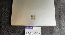 Mint
													Microsoft Surface Pro 9 - Wi-Fi, I5, Graphite, 256 GB, 8 GB, Wi-Fi, photo 4 of 9