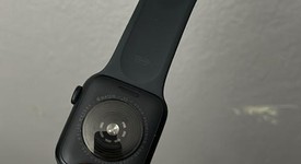 Mint
													Apple Watch SE 2nd Gen 40mm - Midnight, A2722 - GPS, Aluminum, photo 5 of 7