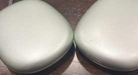 Used
													Apple AirPods Max - Green, photo 3 of 8