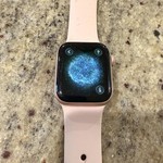 Good Apple Watch Series 6 40mm - Gold, A2291 - GPS, Aluminum