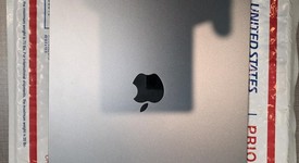 Good
													Apple iPad Pro 11" 4th Gen 2022 - Unlocked, Gray, 128 GB, photo 2 of 6