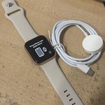 Good Apple Watch SE (1st Gen) 40mm - Gold, A2351 - GPS, Aluminum