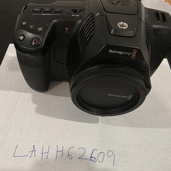 Blackmagic Pocket Cinema Camera 6K Pro