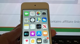 Mint
													Apple iPod Touch 6th Gen - Wi-Fi, Silver, 16 GB, photo 1 of 8