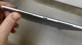 Good
													Apple iPad Pro 9.7" - Unlocked, Gray, 32 GB, A1674, photo 3 of 6