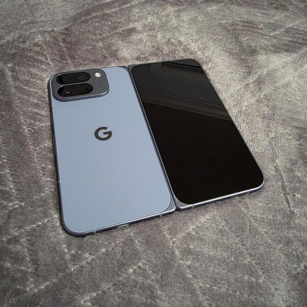 Google Pixel 10 Pro Fold - Unlocked, 512 GB, Moonstone, GU0NP