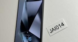 Mint
													Samsung Galaxy S24 Ultra - AT&T, Black, 256 GB, 12 GB, SM-S928U, photo 4 of 7