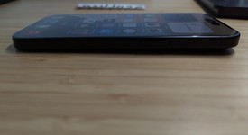 Mint
													Apple iPhone 16 - Unlocked, Black, 128 GB, A3081, photo 4 of 9