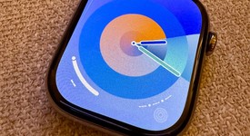 Good
													Apple Watch Series 10 46mm - Unlocked, Natural, A3003 - Cellular, Titanium, photo 3 of 8