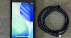 Good
													Apple iPhone SE 3rd Gen 2022 - Unlocked, Midnight, 64 GB, A2595, photo 2 of 20