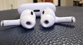Used
													Apple AirPods Pro 2 - USB-C, photo 5 of 12