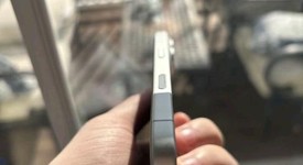 Good
													Apple iPhone 16 - Unlocked, White, 256 GB, A3081, photo 6 of 6