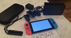 Fair
													Nintendo Switch - Red & Blue, 32 GB, photo 3 of 5