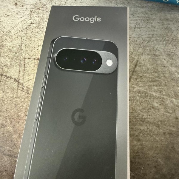 Google Pixel 10 - Unlocked, 128 GB, Obsidian, GLBW0
